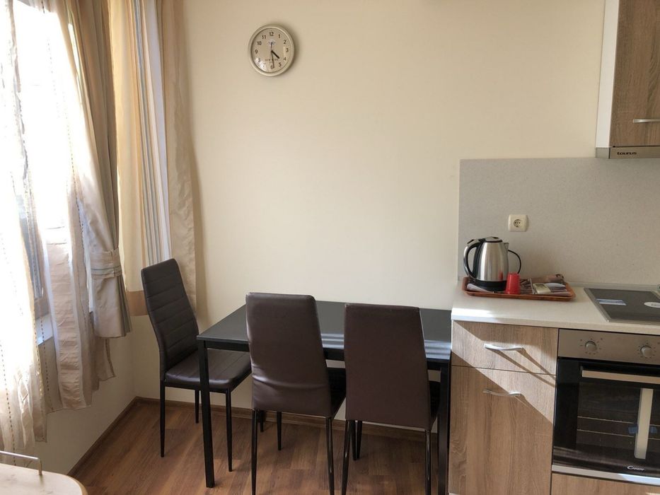 Дава се под наем Тристаен апартамент в Шумен, Томбул джамия - 70 кв.м за 331.5 € - Снимка #5