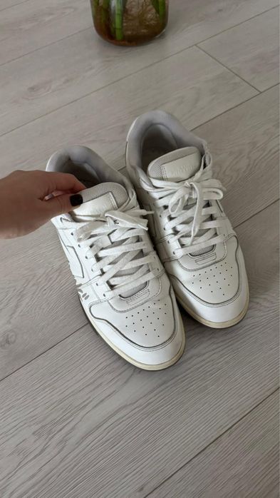 Off White Out Of Office