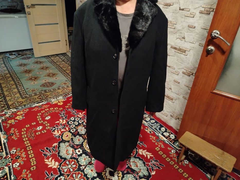 Драповое мужское пальто