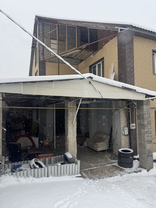 Продам 2 этажный дом