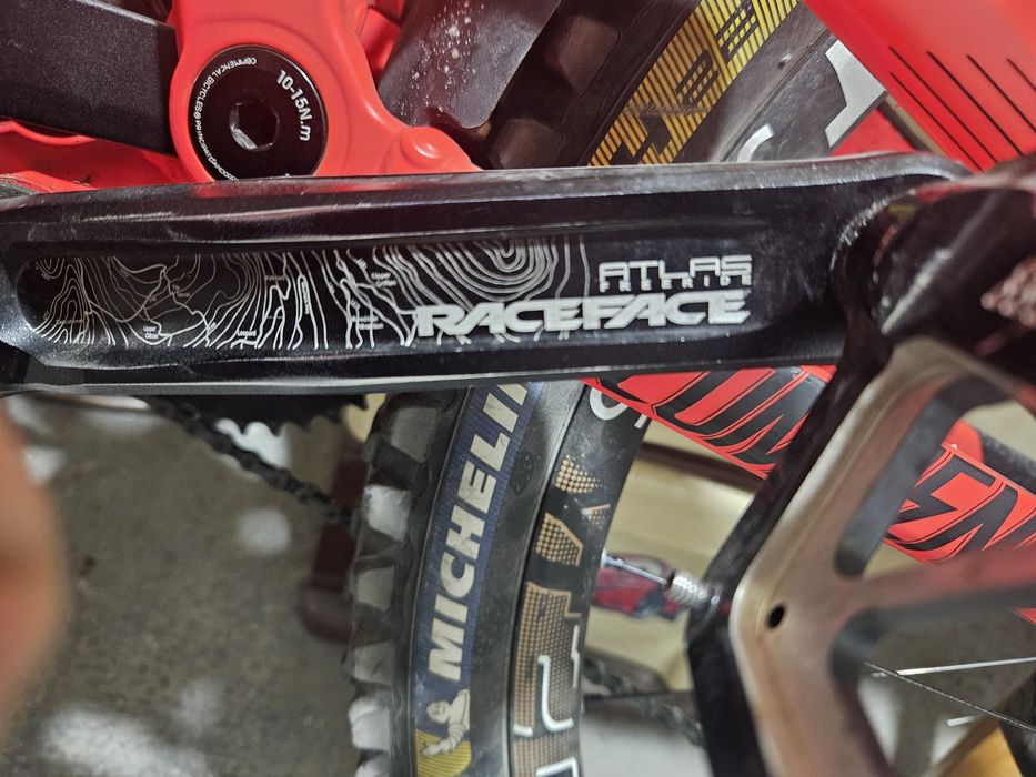 Commencal supreme v4