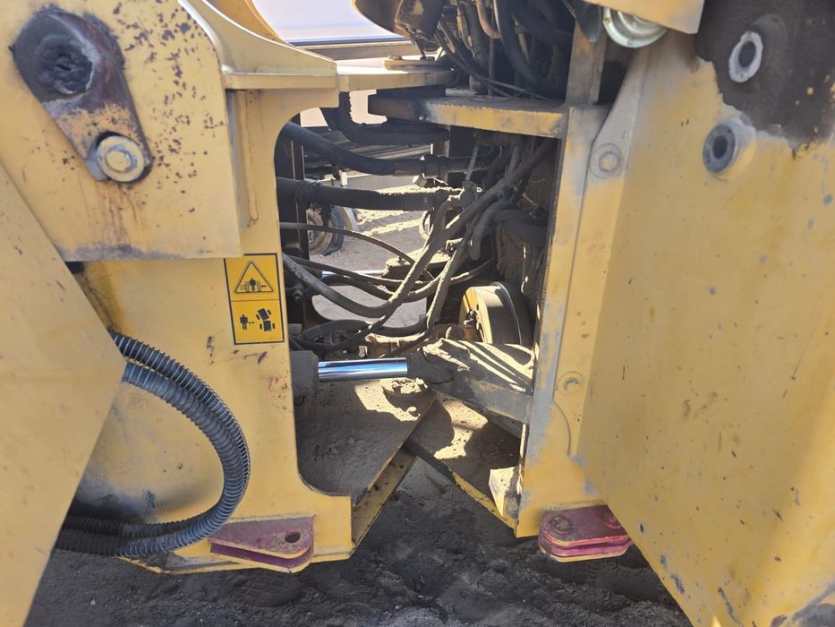 Трактор 2010 год