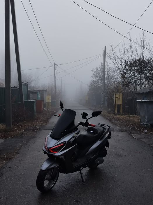 Продам мопед макси