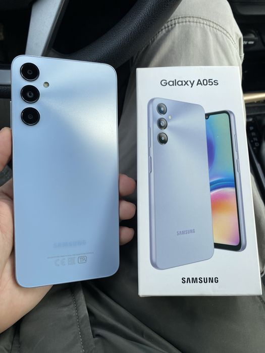 Samsung A05s 128гб 2025год почти новый