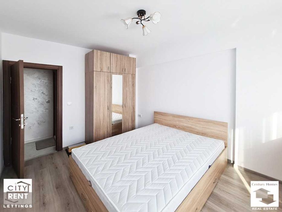 Дава се под наем Тристаен апартамент в Велико Търново, Център - 80 кв.м за 410 € - Снимка #2