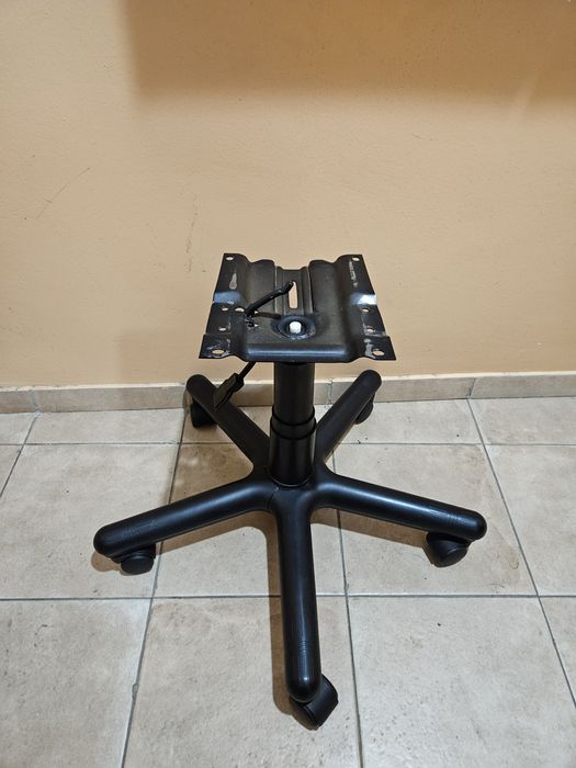 Ножка от офисного кресла