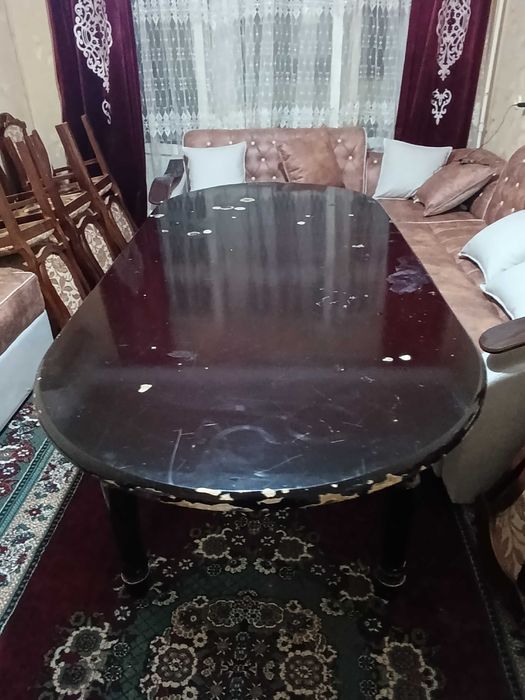 Продается стол хороший