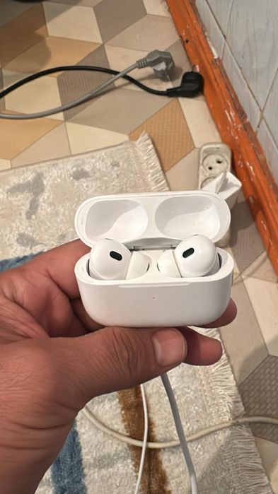 Наушники AirPods pro2