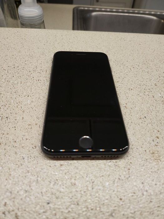 iPhone SE 2022 midnight 128 gb