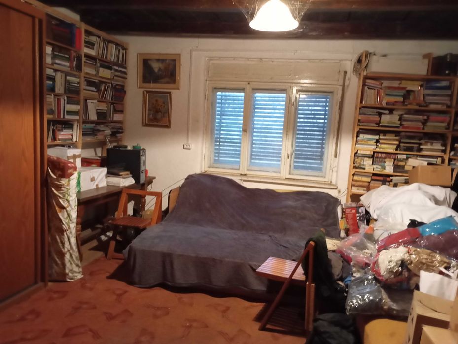 CASA DE VÂNZARE la Uileacul de munte