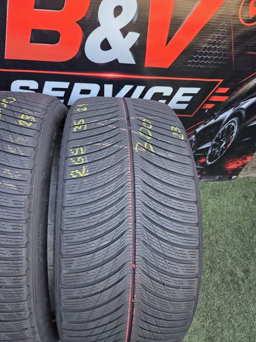 265 35 21 Michelin