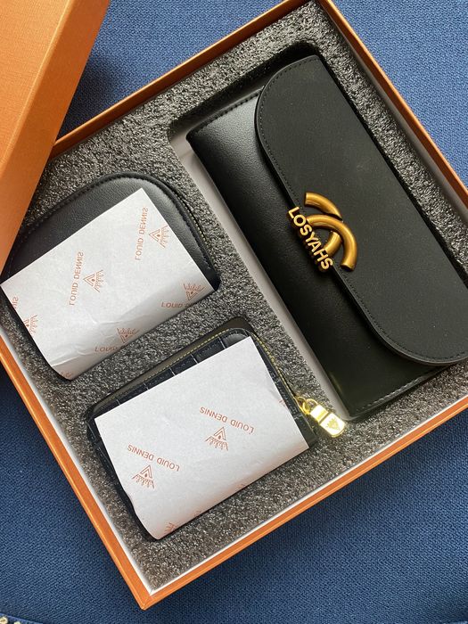 Подарарочные наборы кошельки