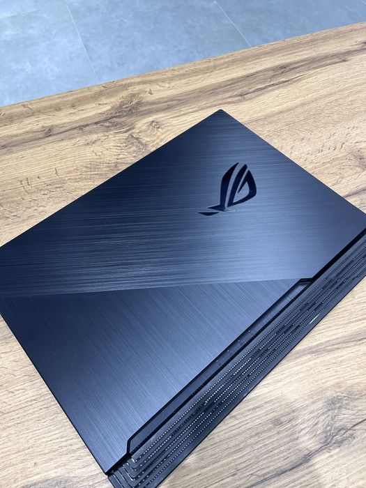 Игровой Ноутбук Asus Rog Strix