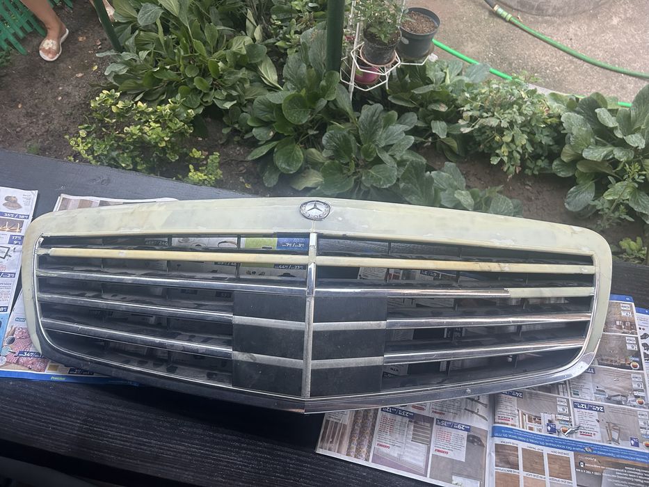Решетка за Мерцедес w221 с дисктроник