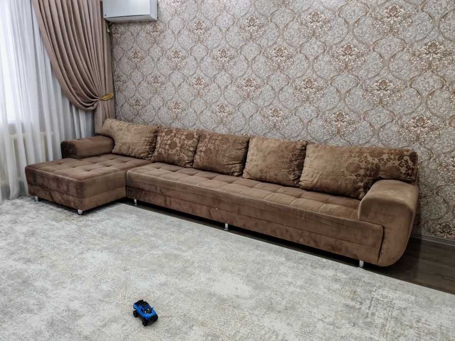 Диван в хорошем состоянии