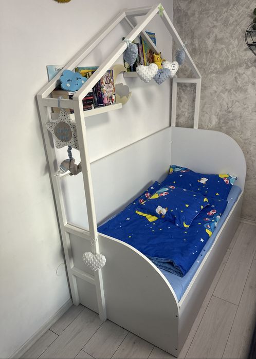 Pat copii tip căsuță făcut la comandă