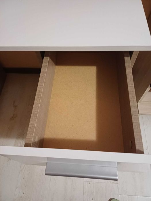 Детско бюро 85х51х70