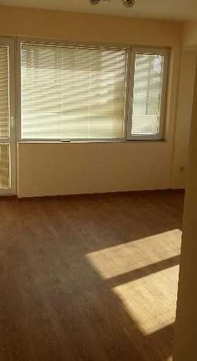 Дава се под наем Тристаен апартамент в Пловдив, Съдийски - 90 кв.м за 351.9 € - Снимка #4