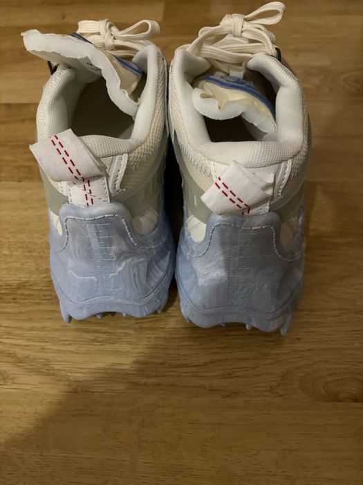 Off white odsy ocean