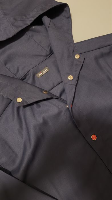Рубашки с капюшоном Kiton