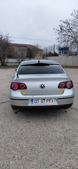 Volkswagen Passat  B6 1.6 FSI