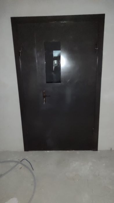 Продам дверь входную