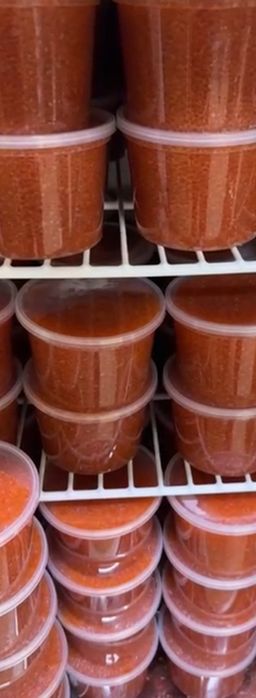 Натуральная  икра форели.