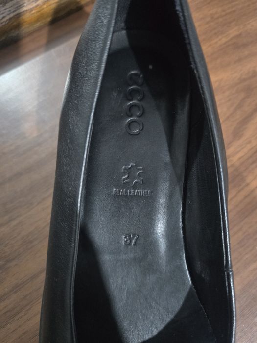 Экко новые туфли