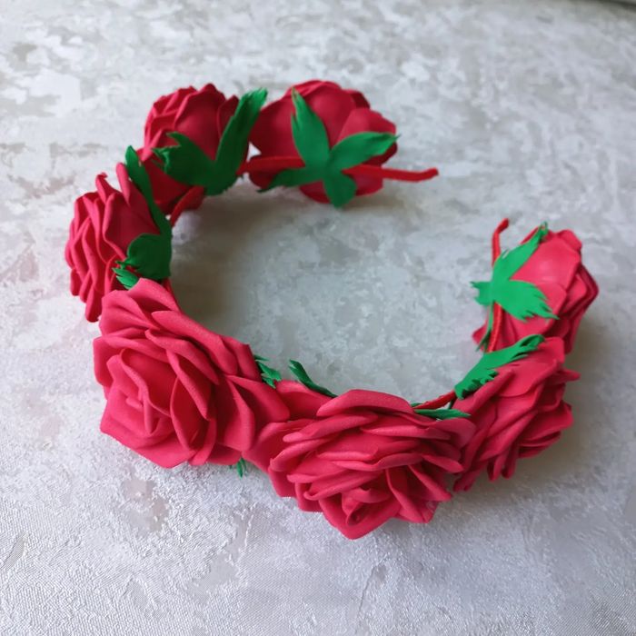 Продам под платье разные ободки