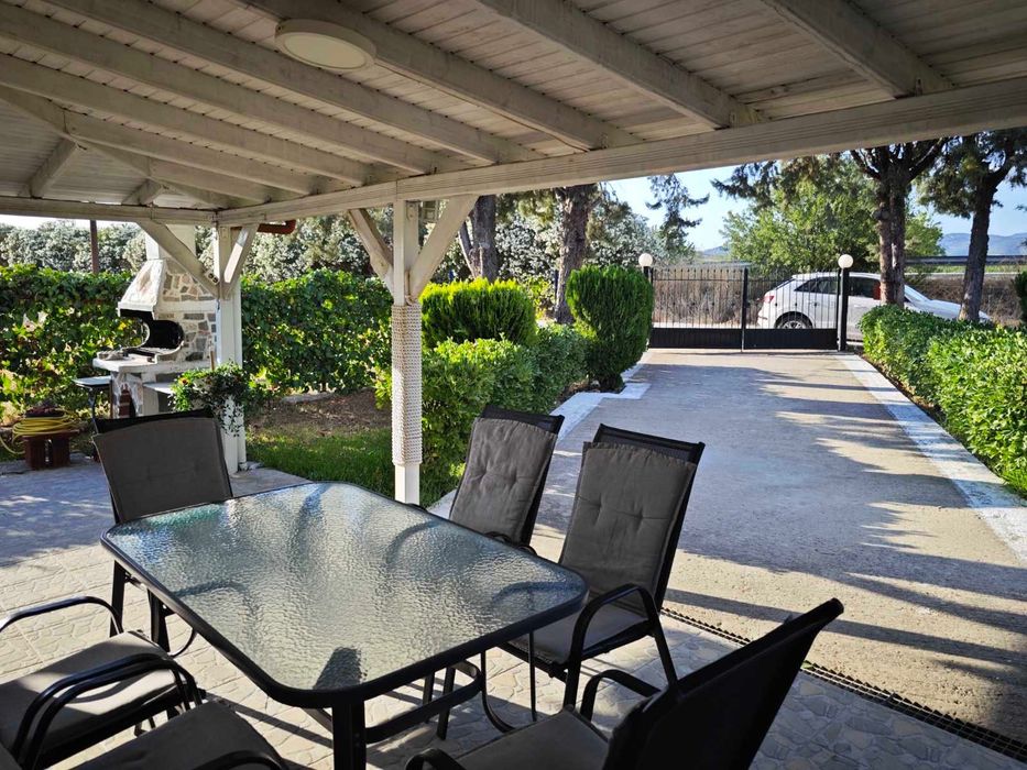 Къща под наем в Паралия Офринио