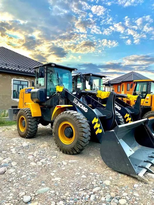 2026 Фронтальный Погрузчик XCMG LW300FN 1.8 куб, рычаг