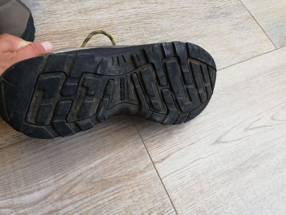 Непромокаеми туристически обувки 35 номер