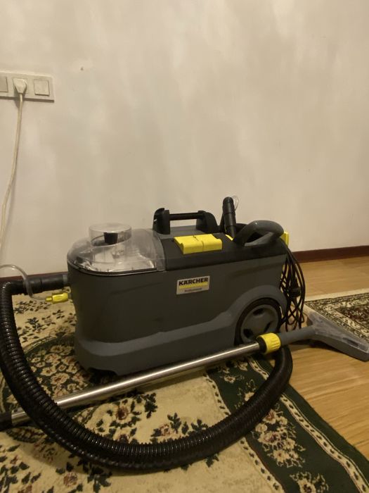 Карчер керхер Karcher Puzzi 10/1 моющий пылесос