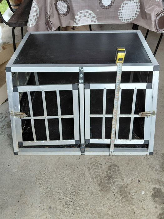 Транспортна клетка за кучета