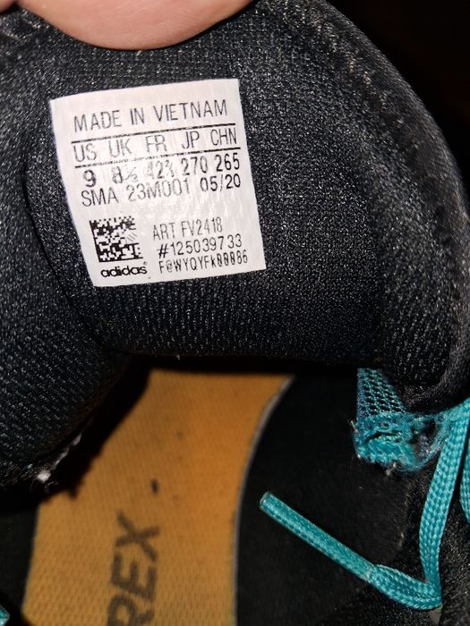 Маратонки Adidas 335