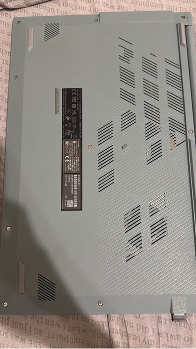 Продам ноутбук.