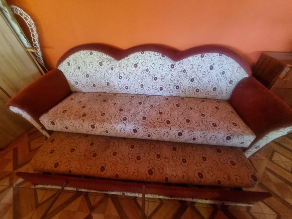 Canapea extensibila