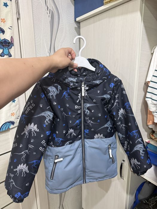 Продам куртку и безрукавку.