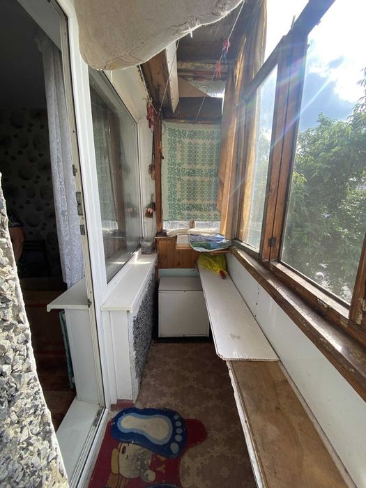 Продаётся 3-комнатная Центр