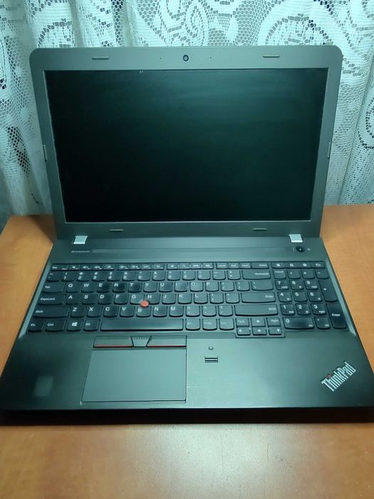 Laptop Lenovo ThinkPad E550 i5-5200U 2.20GHz Broadwell 15.6" 8GB 500GB