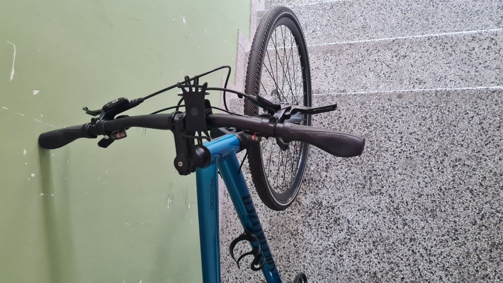 Продавам Specialized crosstrail 28 алуминиев велосипед/колело