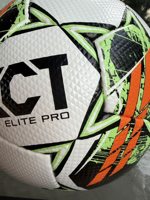 Minge fotbal Select Elite Pro mărimea 5 - NOUĂ (Cusută manual)