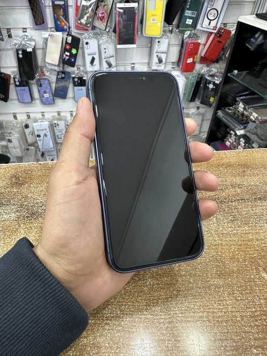 iPhone XR в корпусе 17 PRO