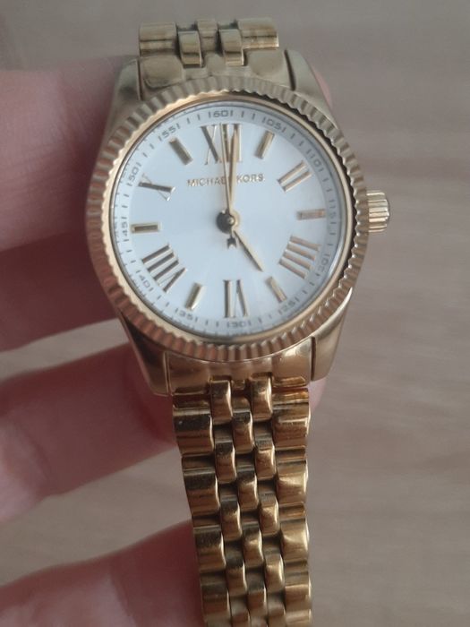 Ceas Damă Michael Kors Lexington - Auriu, Cifre Romane, Elegant