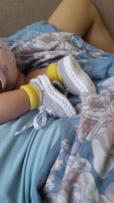 Пинетки-кеды вязаные