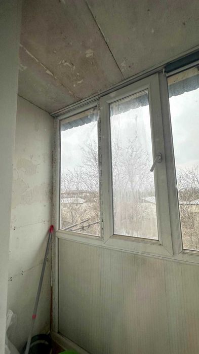 Продам зх комнатную квартиру.