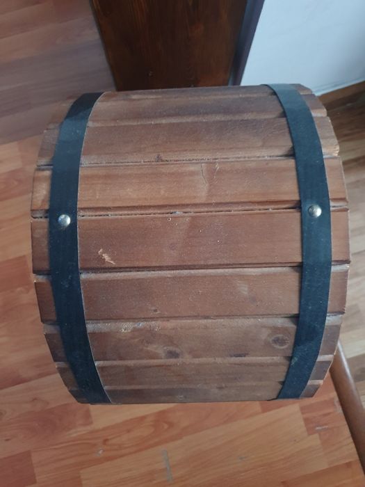 Suport pentru sticle de vin