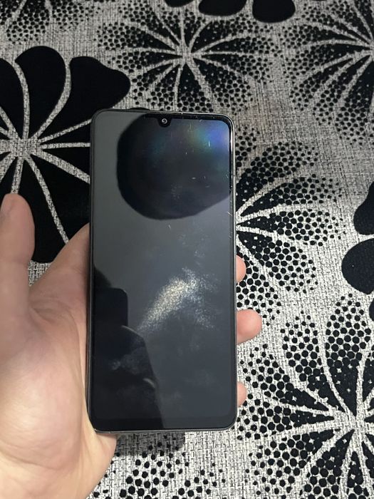 Samsung A33, В хорошем состоянии