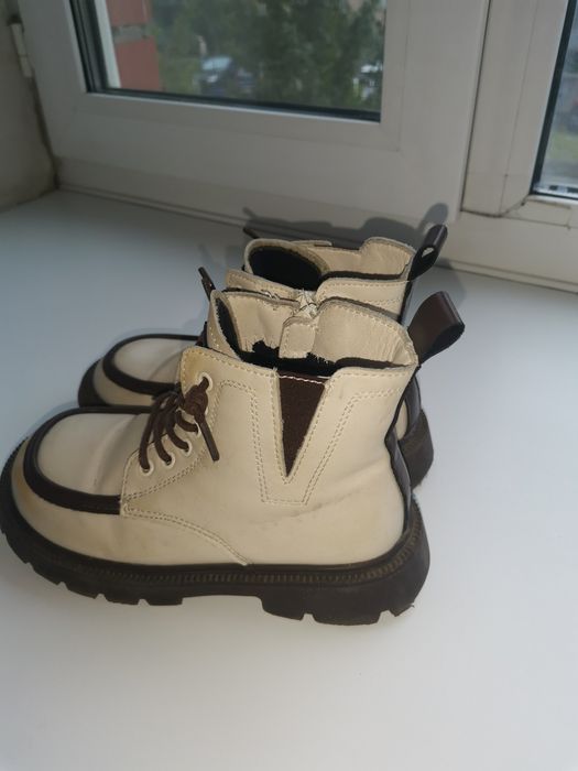 Детская обувь на девочку