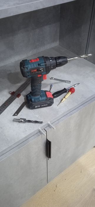 Сборщик мебельщик